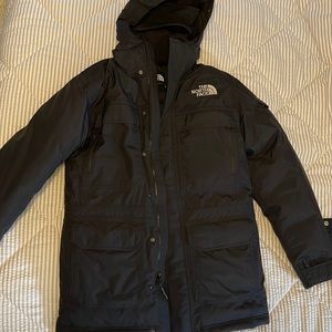 NEW WITHOUT TAGS North Face 550 jacket